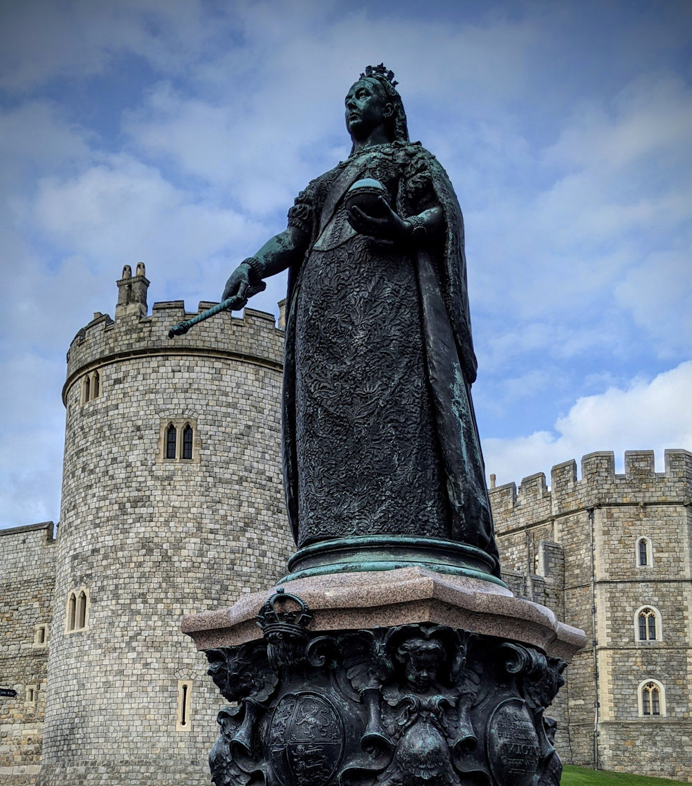 Queen Victoria Statue Windsor